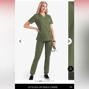 Only worn once buttersoft stretch scrubs, army green, jogger pants size small